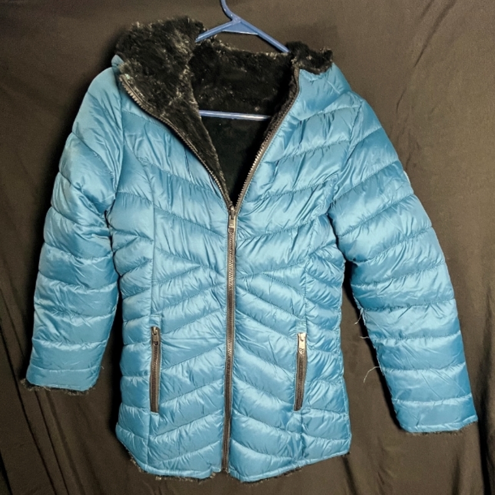 Girl's Steve Madden Size XL(14/16) Teal and Black